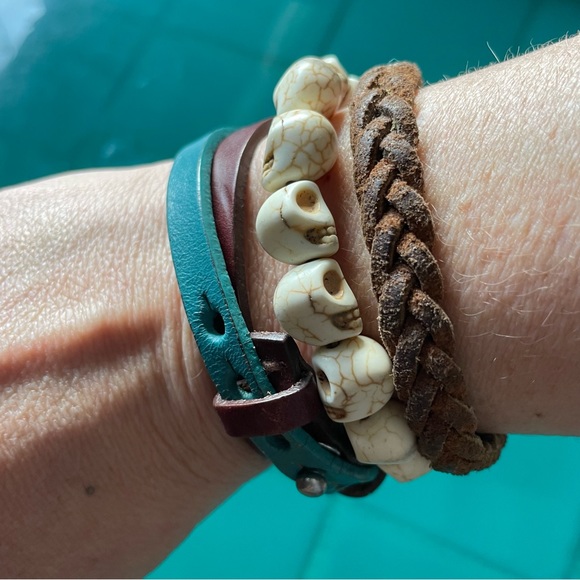 Bracelet Stack - Picture 2 of 3